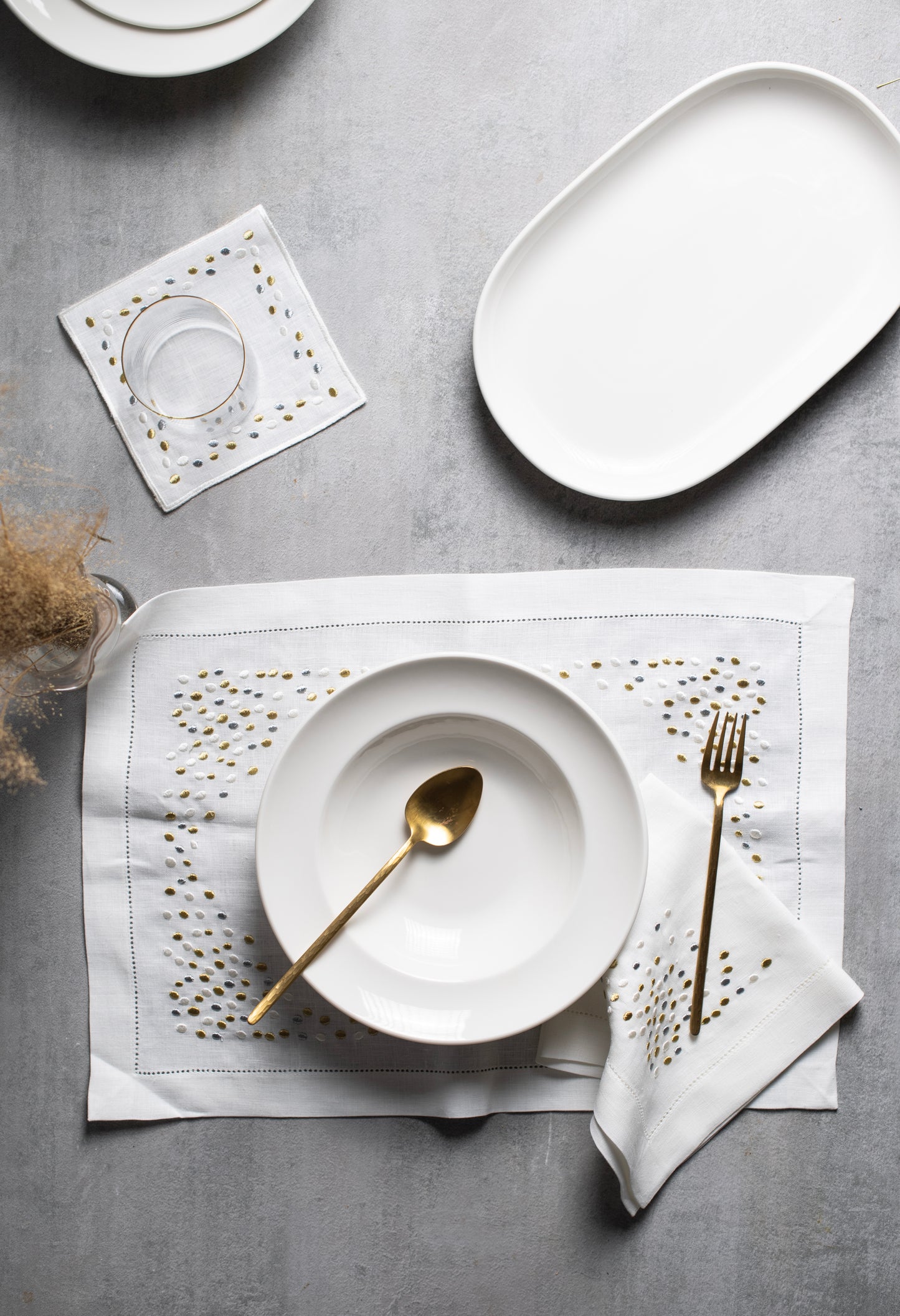 Pure Linen Pebble Collection Set of 2 (2 Placemat , 2 Napkins, 2 cocktail napkins) - LEA Home Stories International
