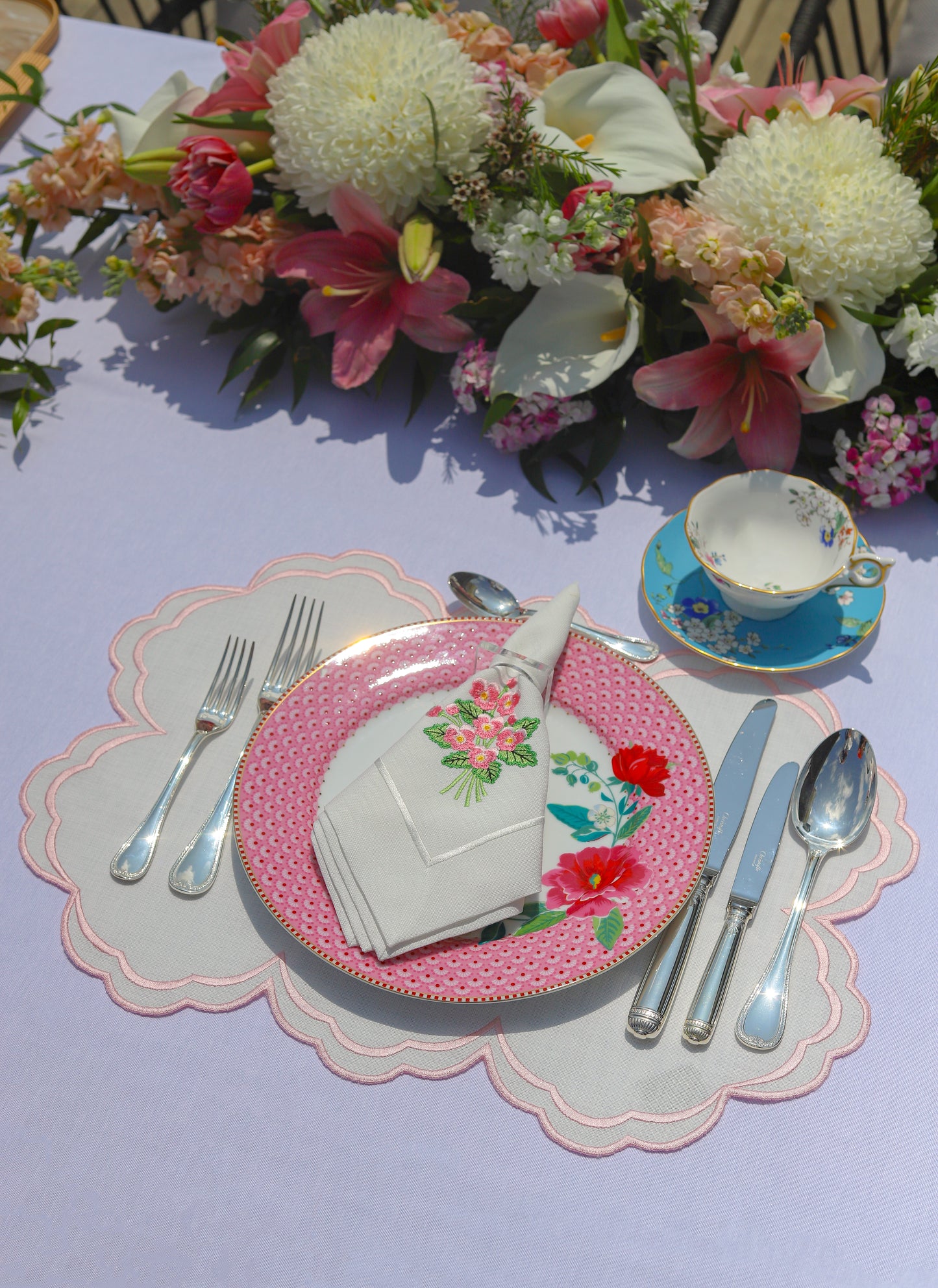Azalea Napkin - LEA Home Stories International