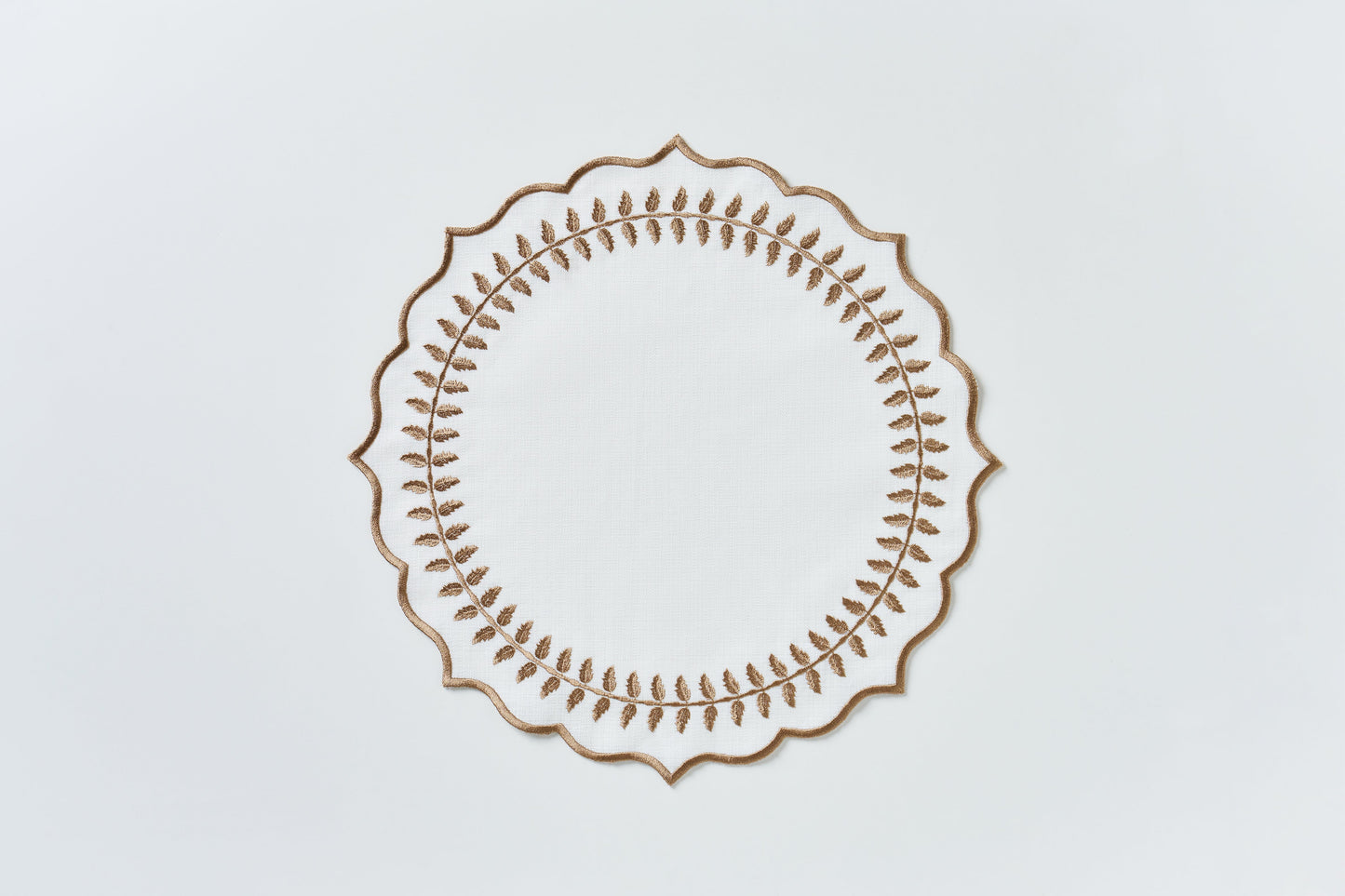 Leaf Brown Round Placemat - LEA Home Stories International