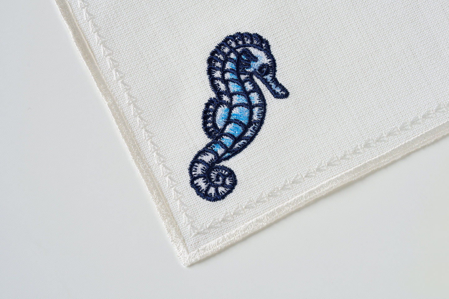 Seahorse Coctail Napkin - LEA Home Stories International