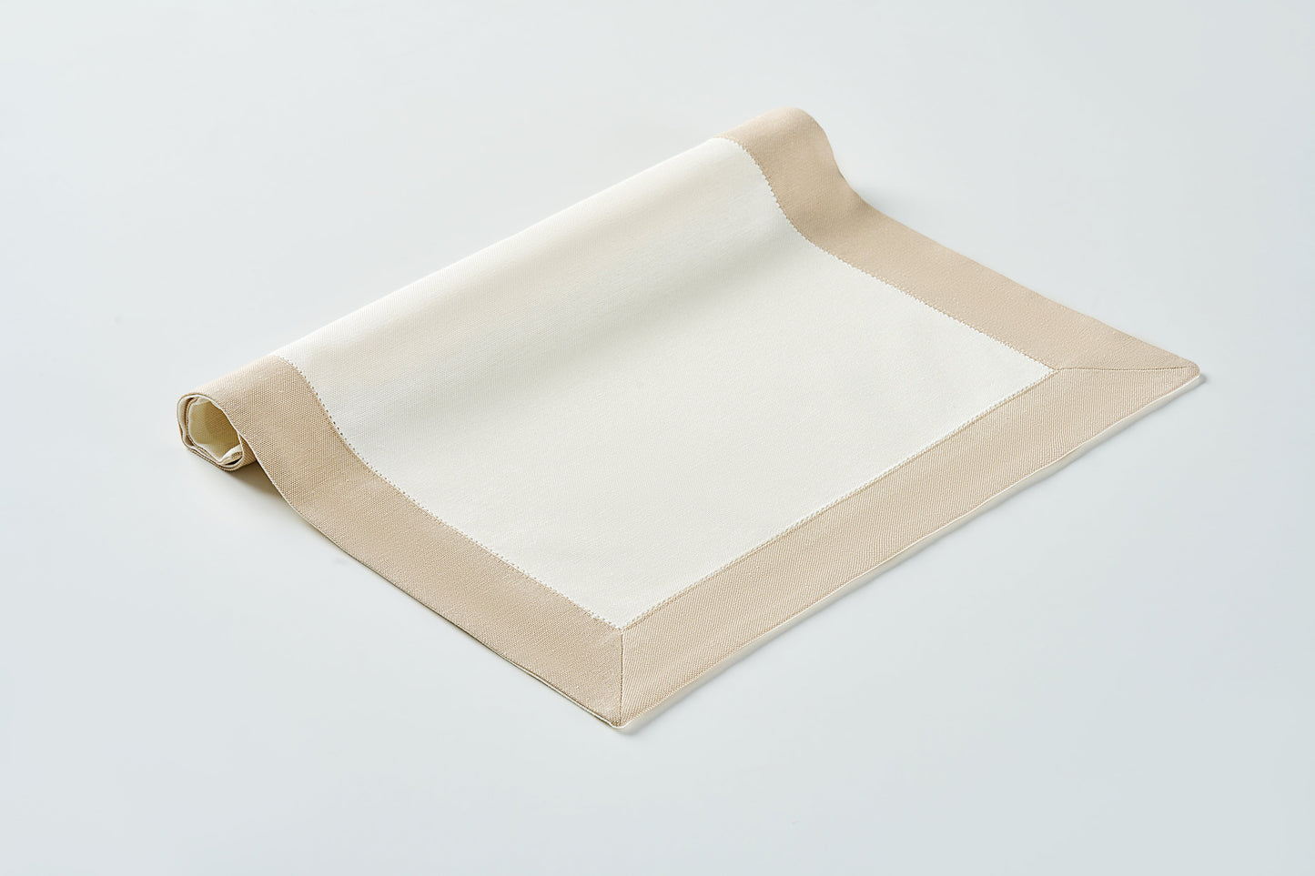 Creme Placemat - LEA Home Stories International
