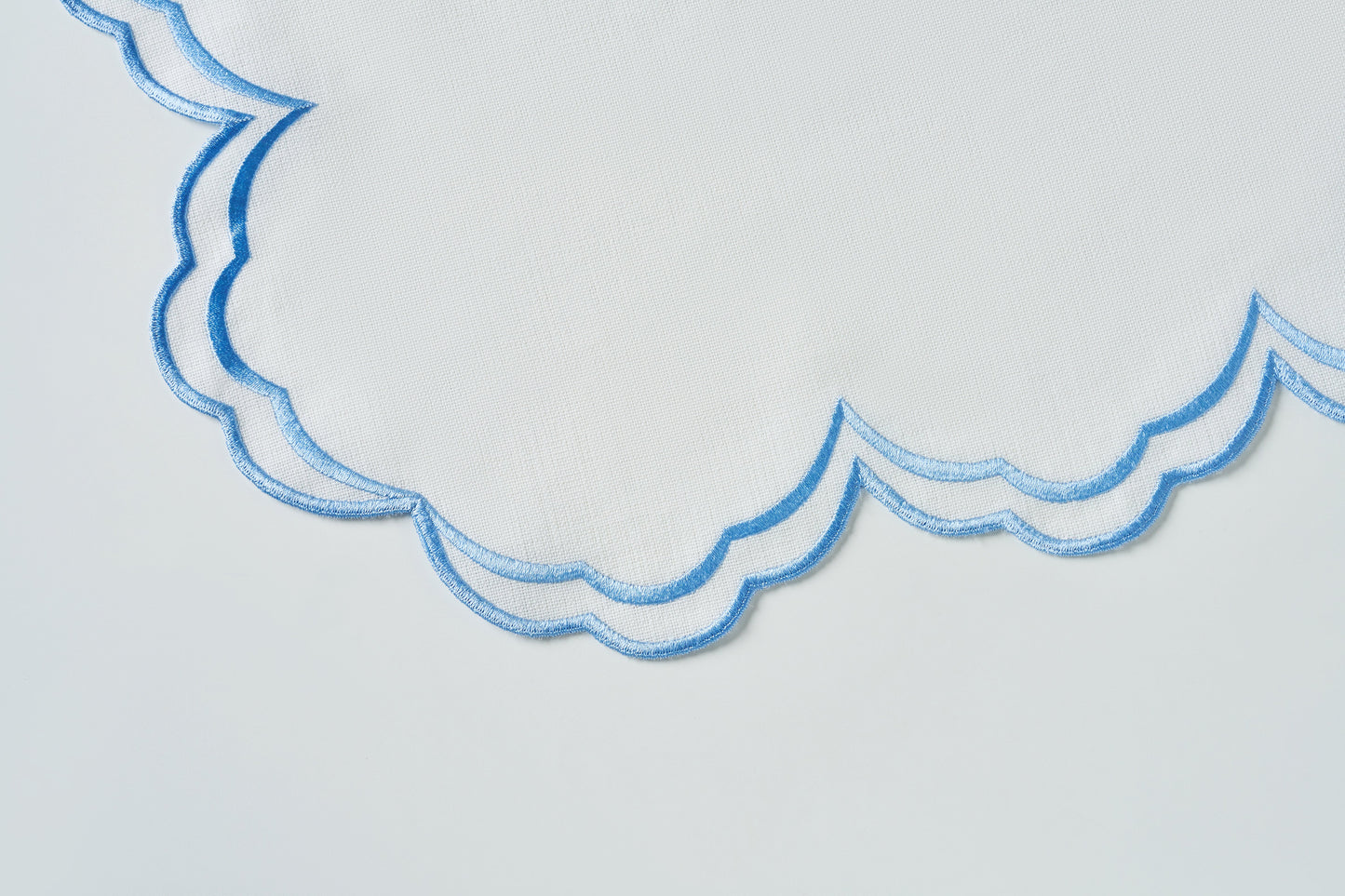 Blue Round Placemat - LEA Home Stories International