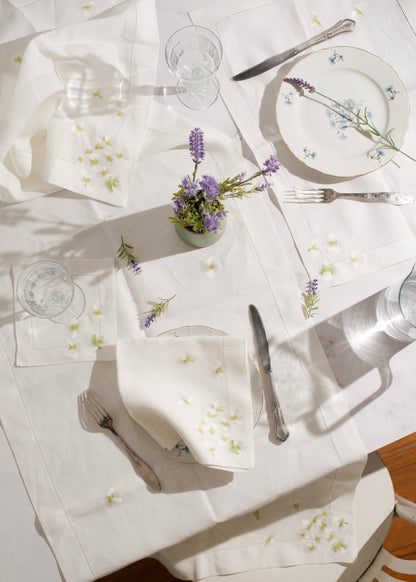 Pure Linen Green Garden Collection  Set of 2 (2 Placemat , 2 Napkins, 2 cocktail napkins)