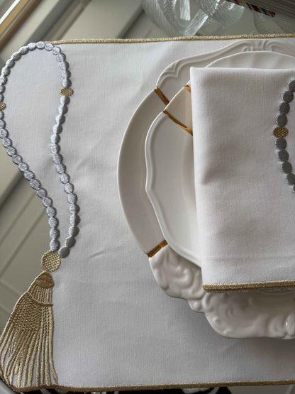 Ramadan Crescent Tassel Set – 4 Placemats & 4 Napkins