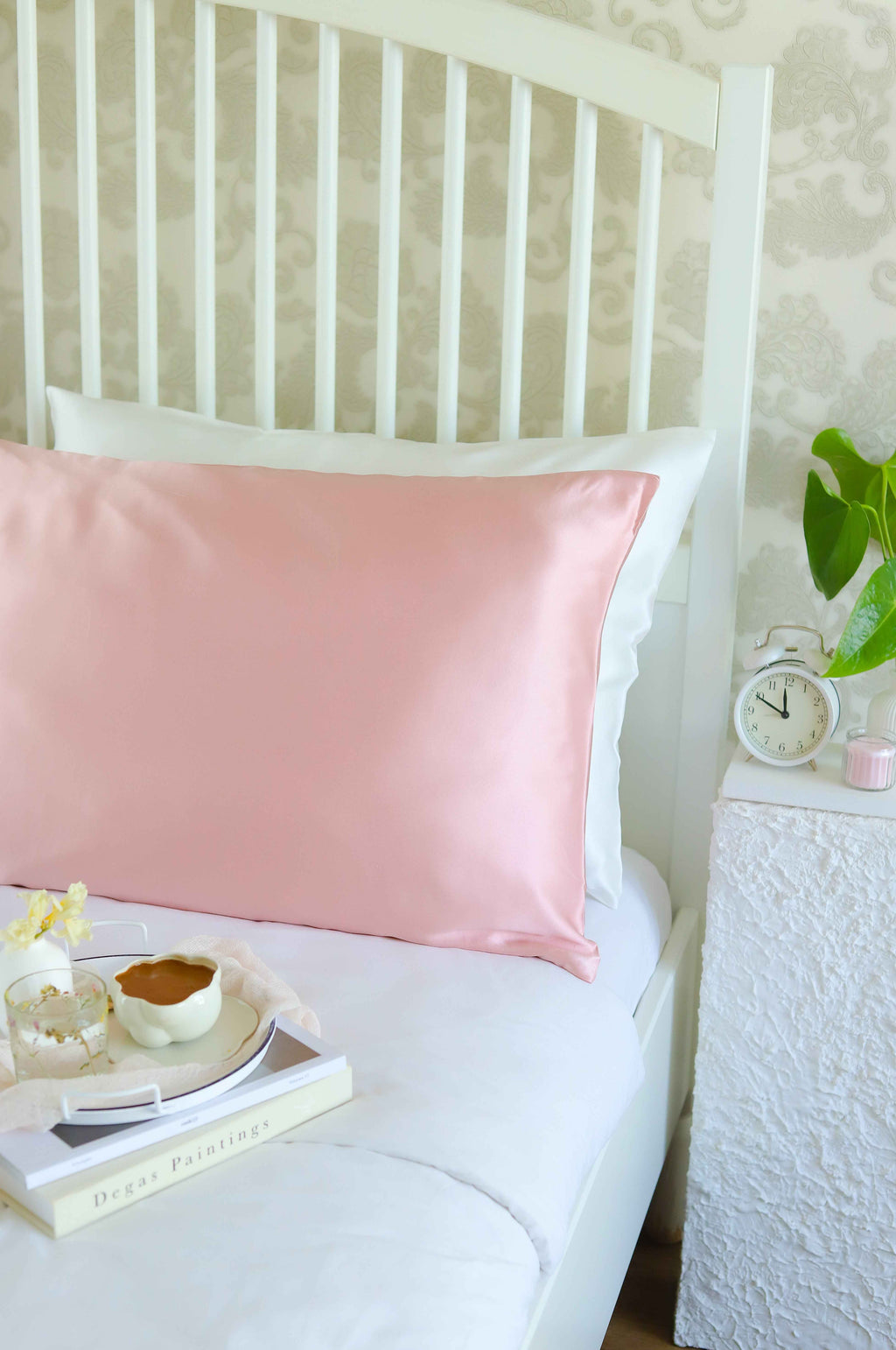 Vanilla 100% Pure Mulberry Silk Pillowcase – Luxurious, Skin & Hair-Friendly