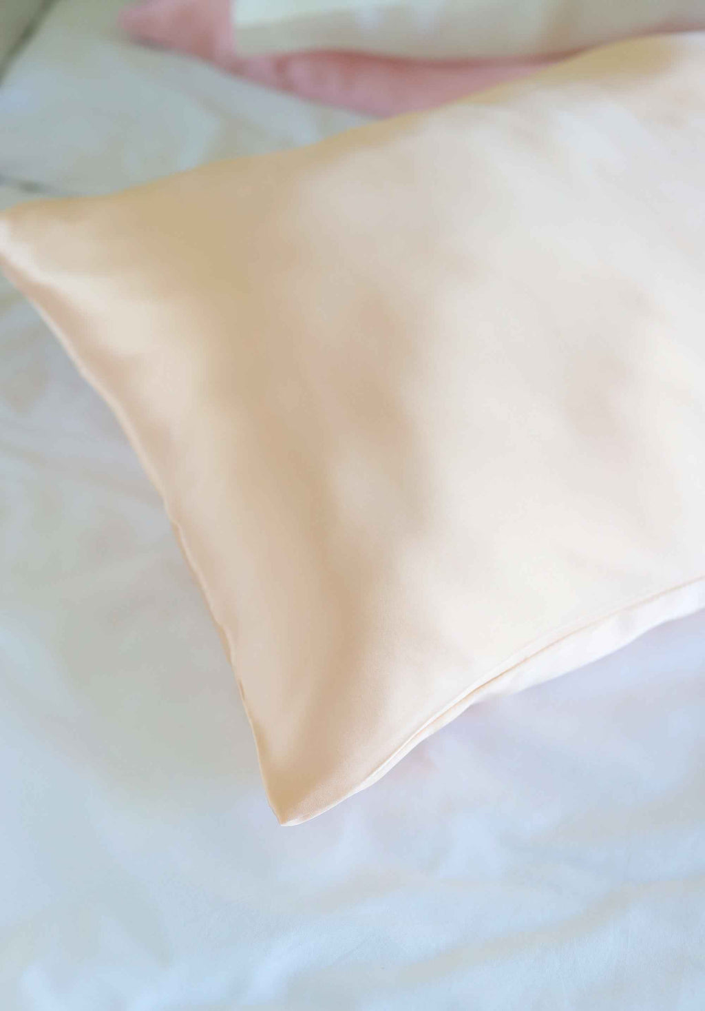 Powder 100% Pure Mulberry Silk Pillowcase – Luxurious, Skin & Hair-Friendly