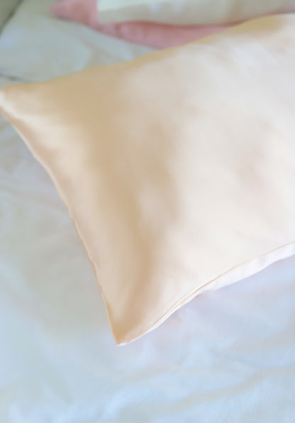 Powder 100% Pure Mulberry Silk Pillowcase – Luxurious, Skin & Hair-Friendly
