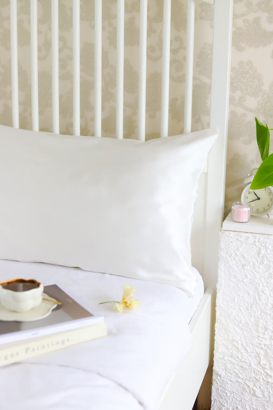 Vanilla 100% Pure Mulberry Silk Pillowcase – Luxurious, Skin & Hair-Friendly