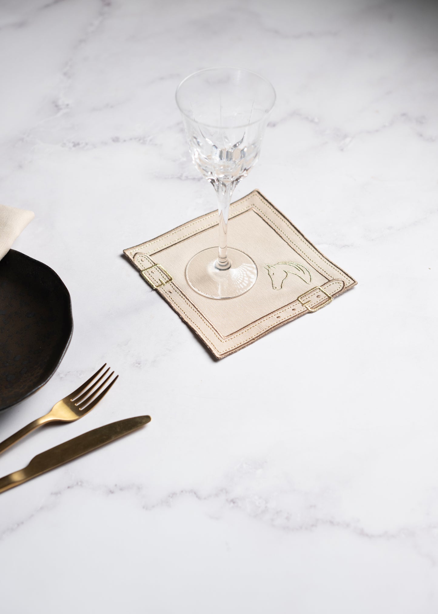 Cheval d'Or Beige Cocktail Napkin Set of 2