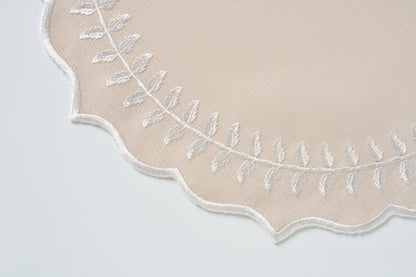 Leaf Beige Round Placemat - LEA Home Stories International