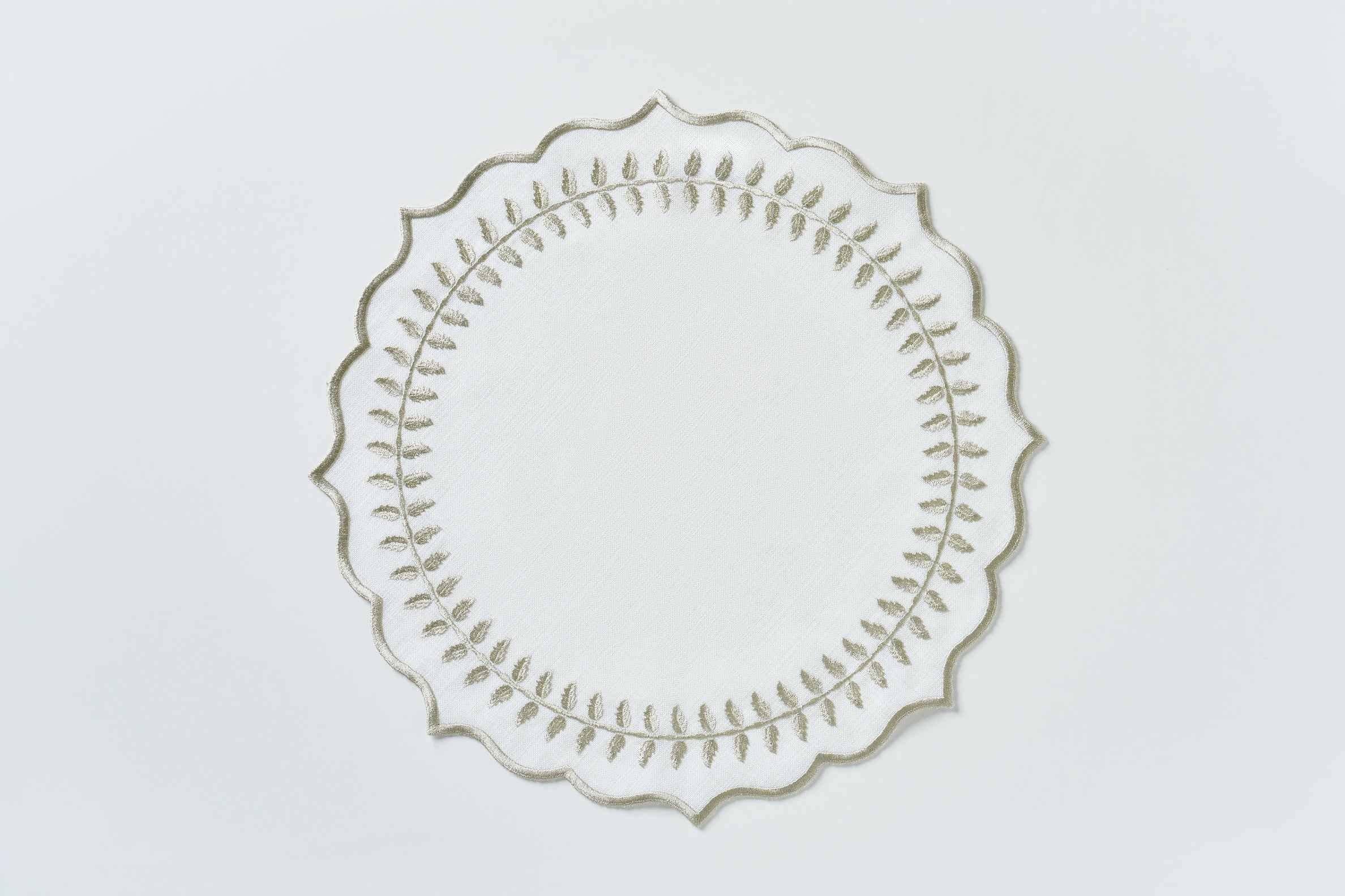 Leaf Light Round Placemat