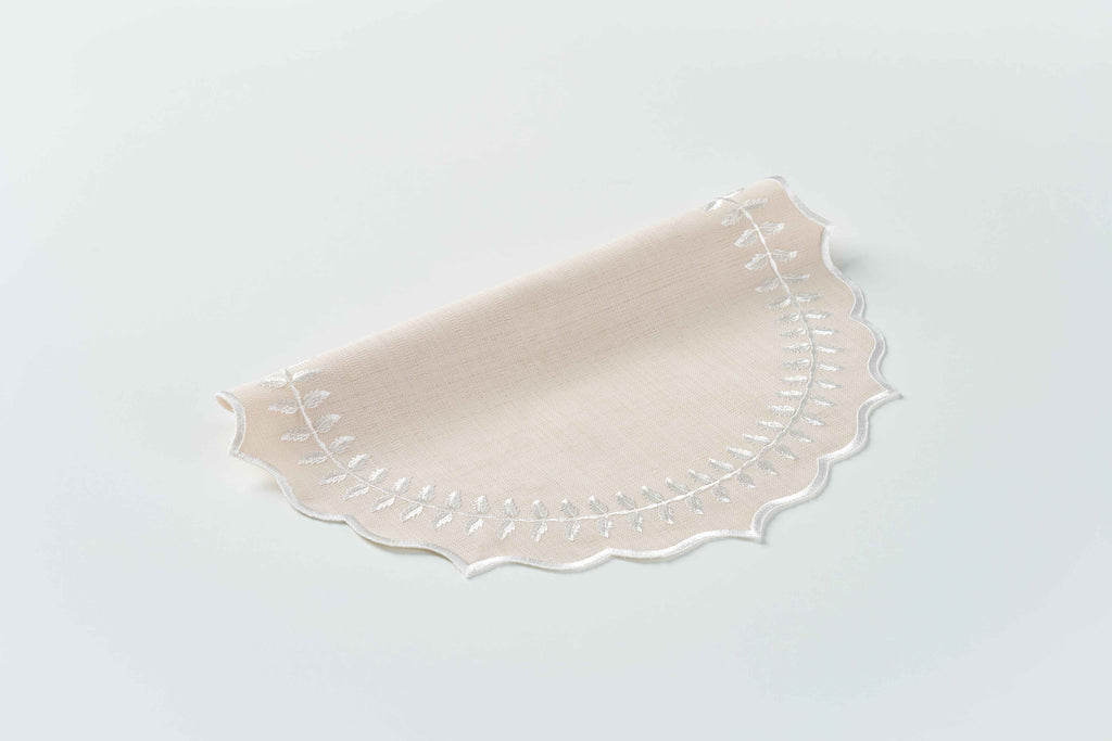 Leaf Beige Round Placemat