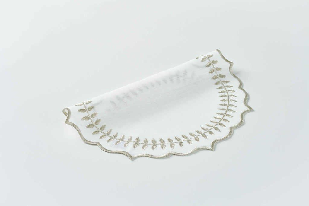 Leaf Light Round Placemat