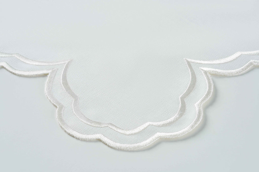 Bianco Round Napkin